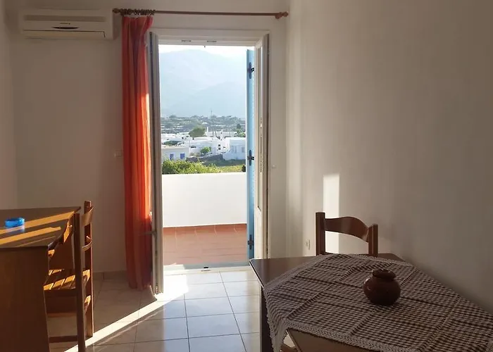 Sofia's Апартаменты Артемон